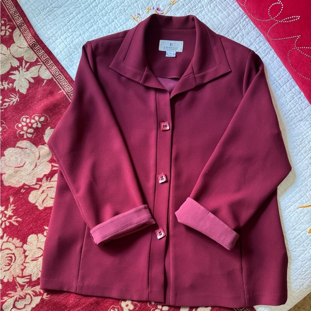 Chic Burgundy Button-Up Blouse